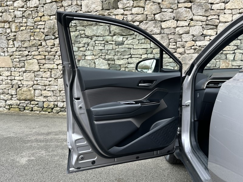 2020 (70) TOYOTA C-HR 2.0 Hybrid Excel 5dr CVT 5084103