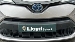 2020 (70) TOYOTA C-HR 2.0 Hybrid Excel 5dr CVT 5084119