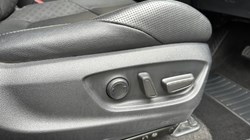 2020 (70) TOYOTA C-HR 2.0 Hybrid Excel 5dr CVT 5084075