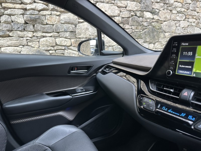 2020 (70) TOYOTA C-HR 2.0 Hybrid Excel 5dr CVT 5084083