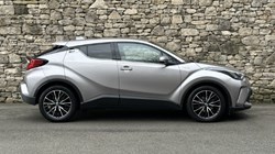 2020 (70) TOYOTA C-HR 2.0 Hybrid Excel 5dr CVT 5084065