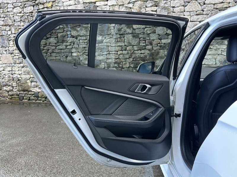 2020 (69) BMW 1 SERIES 118i M Sport 5dr  5065499