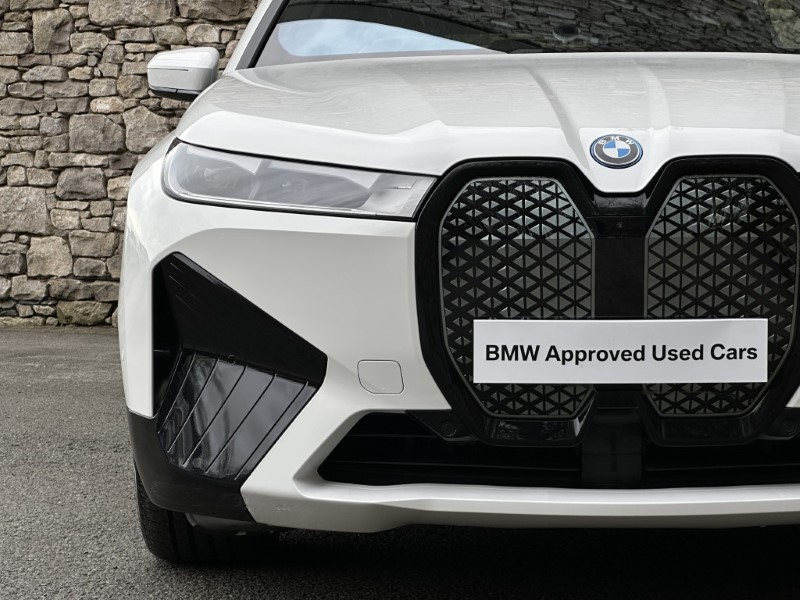 2022 (72) BMW iX 240kW xDrive40 M Sport Edition 76.6kWh 5dr Auto 5084863