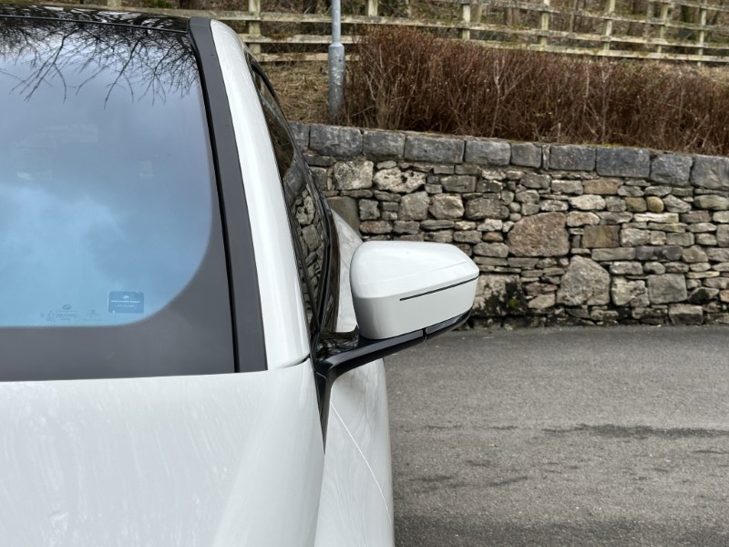 2022 (72) BMW iX 240kW xDrive40 M Sport Edition 76.6kWh 5dr Auto 5084851