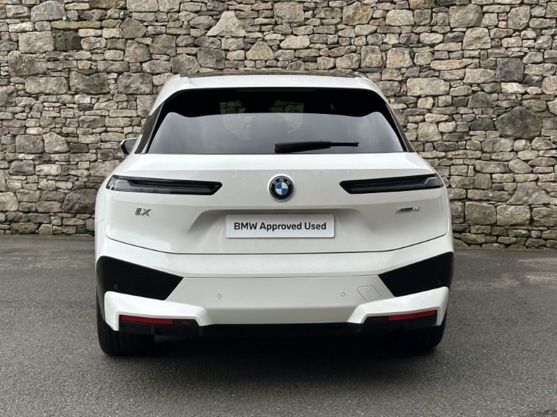 2022 (72) BMW iX 240kW xDrive40 M Sport Edition 76.6kWh 5dr Auto 5084841