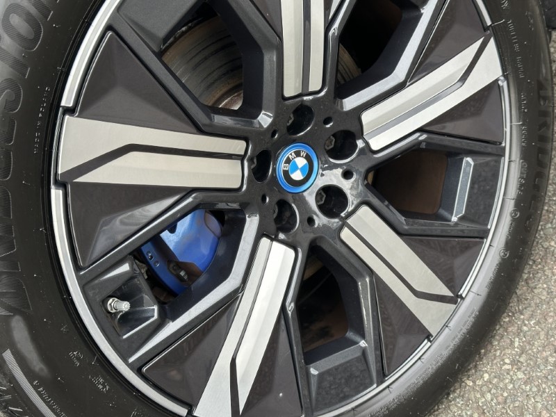 2022 (72) BMW iX 240kW xDrive40 M Sport Edition 76.6kWh 5dr Auto 5084869