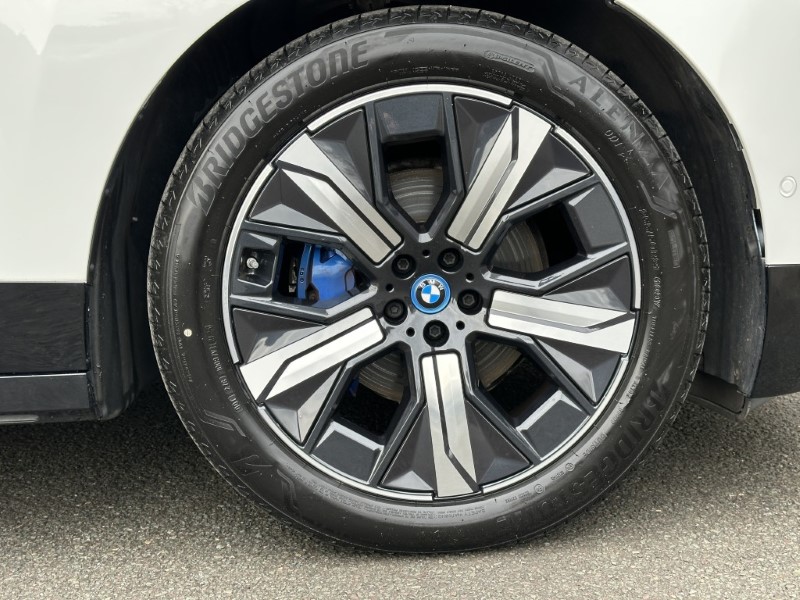 2022 (72) BMW iX 240kW xDrive40 M Sport Edition 76.6kWh 5dr Auto 5084867