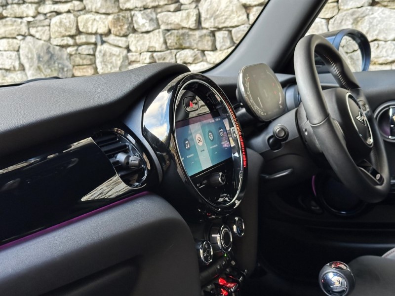 2022 (22) MINI HATCHBACK 1.5 Cooper Sport 3dr 5046345