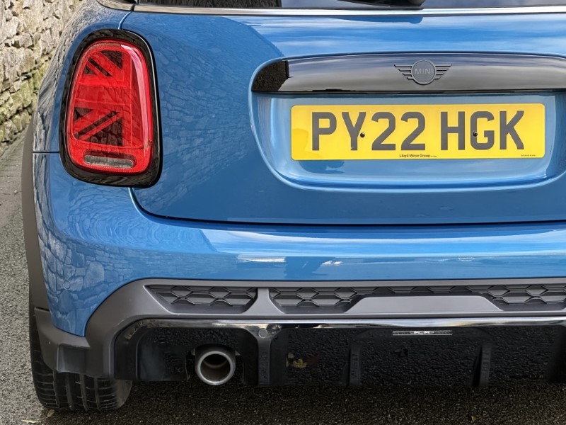 2022 (22) MINI HATCHBACK 1.5 Cooper Sport 3dr 5046312
