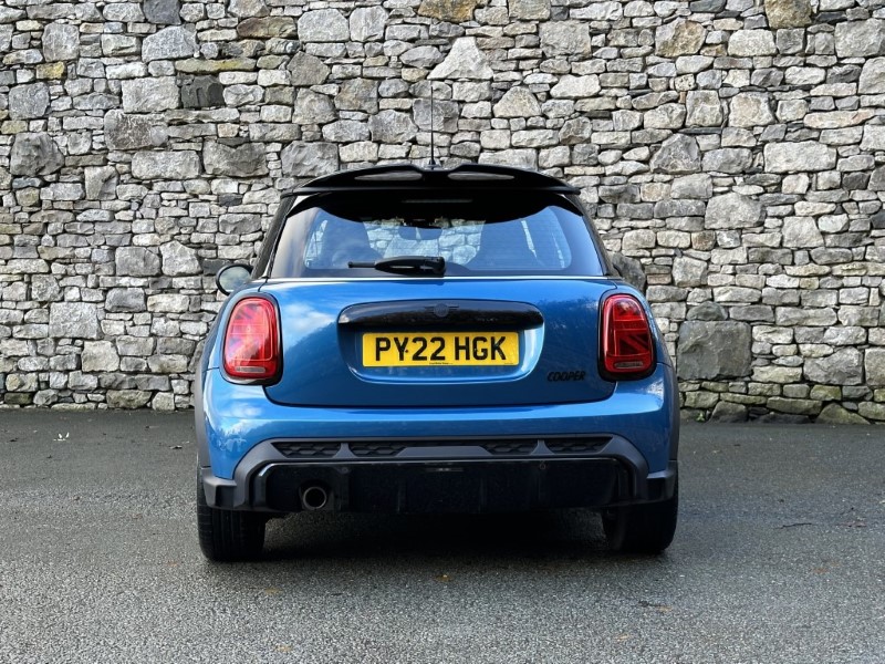 2022 (22) MINI HATCHBACK 1.5 Cooper Sport 3dr 5046348