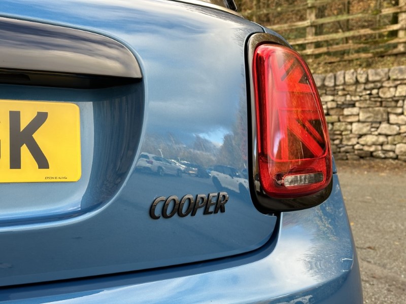 2022 (22) MINI HATCHBACK 1.5 Cooper Sport 3dr 5046314