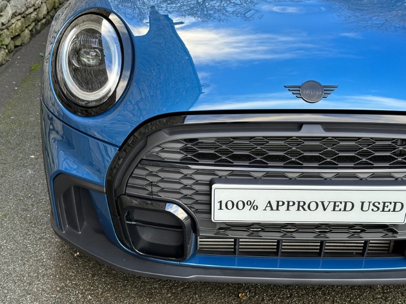 2022 (22) MINI HATCHBACK 1.5 Cooper Sport 3dr 5046337