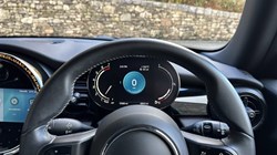 2022 (22) MINI HATCHBACK 1.5 Cooper Sport 3dr 5046359