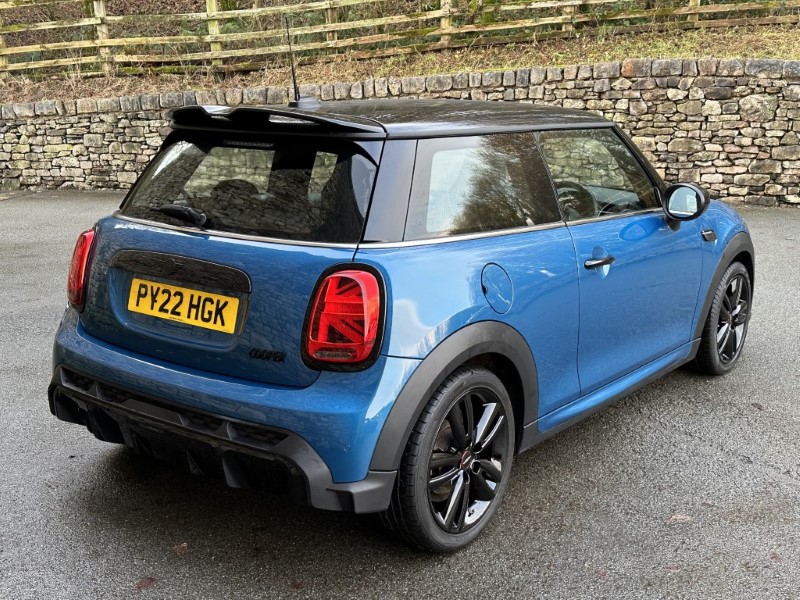 2022 (22) MINI HATCHBACK 1.5 Cooper Sport 3dr 5046374