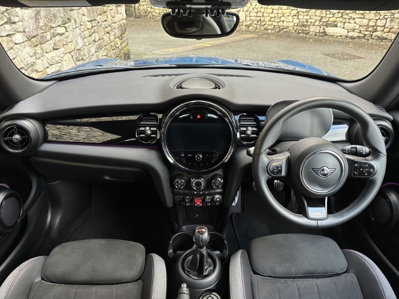 2022 (22) MINI HATCHBACK 1.5 Cooper Sport 3dr 5046322