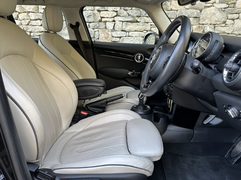 2018 (68) MINI HATCHBACK 2.0 Cooper S Exclusive II 5dr Auto 5131589