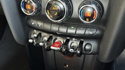 2018 (68) MINI HATCHBACK 2.0 Cooper S Exclusive II 5dr Auto 5131600