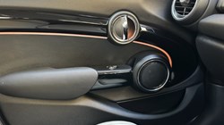 2018 (68) MINI HATCHBACK 2.0 Cooper S Exclusive II 5dr Auto 5131602