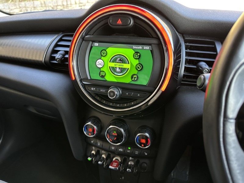 2018 (68) MINI HATCHBACK 2.0 Cooper S Exclusive II 5dr Auto 5131632