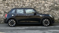 2018 (68) MINI HATCHBACK 2.0 Cooper S Exclusive II 5dr Auto 5131582