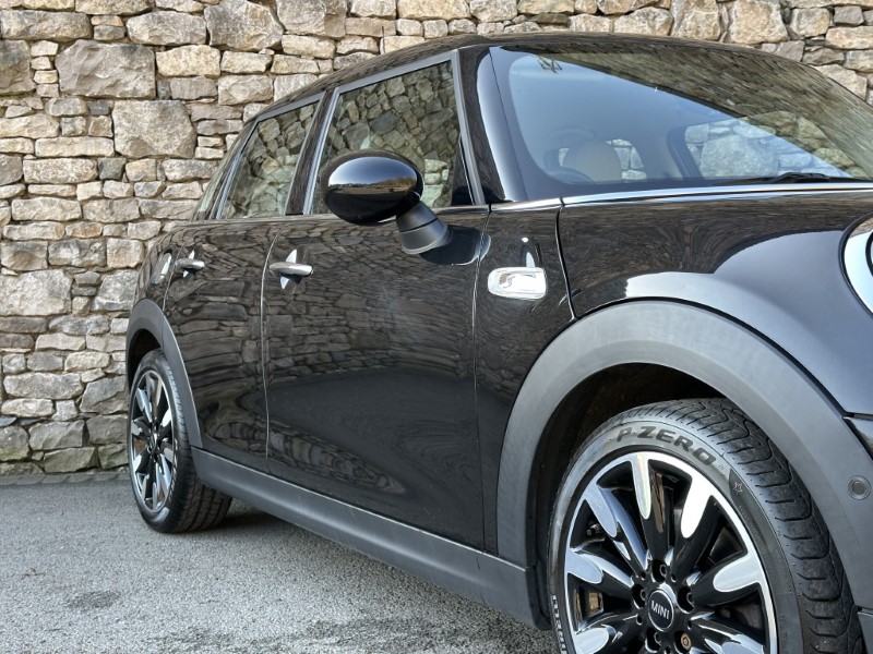 2018 (68) MINI HATCHBACK 2.0 Cooper S Exclusive II 5dr Auto 5131644