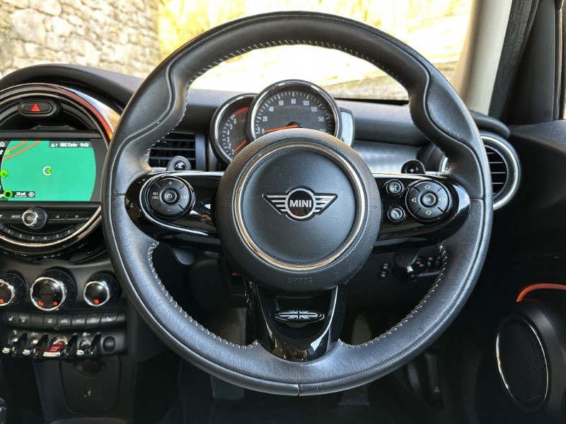 2018 (68) MINI HATCHBACK 2.0 Cooper S Exclusive II 5dr Auto 5131596