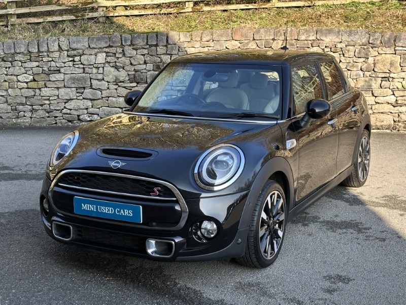 2018 (68) MINI HATCHBACK 2.0 Cooper S Exclusive II 5dr Auto 5131627