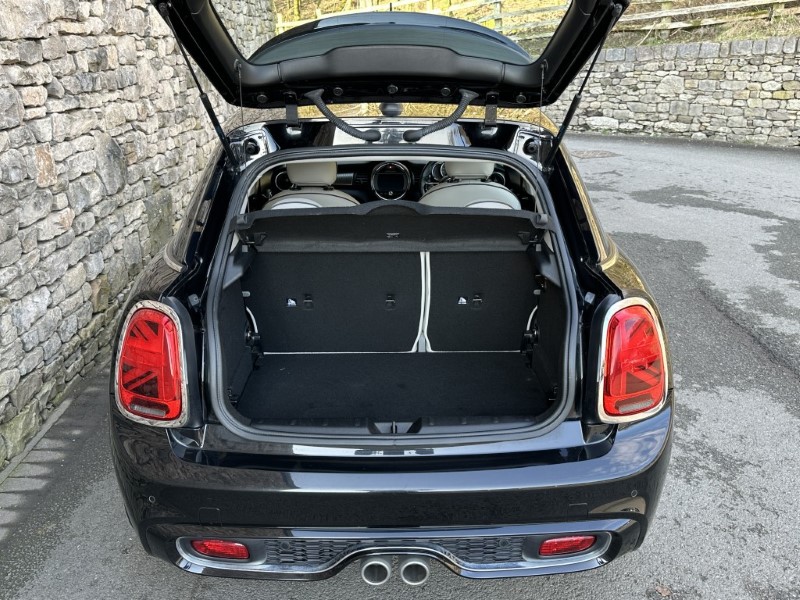 2018 (68) MINI HATCHBACK 2.0 Cooper S Exclusive II 5dr Auto 5131587