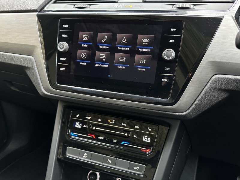 2024 (74) VOLKSWAGEN TOURAN 1.5 TSI EVO Match 5dr DSG 5088709