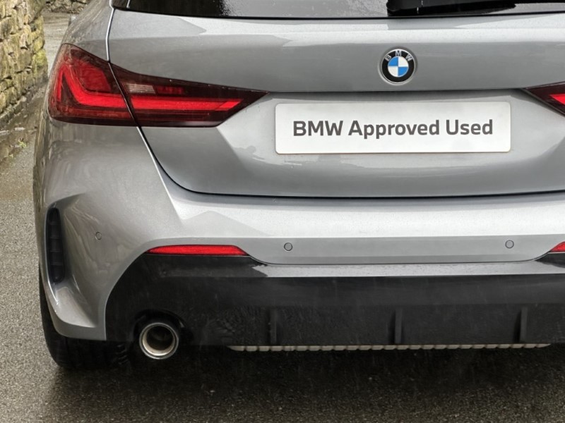 2023 (73) BMW 1 SERIES 118i M Sport 5dr 5092840