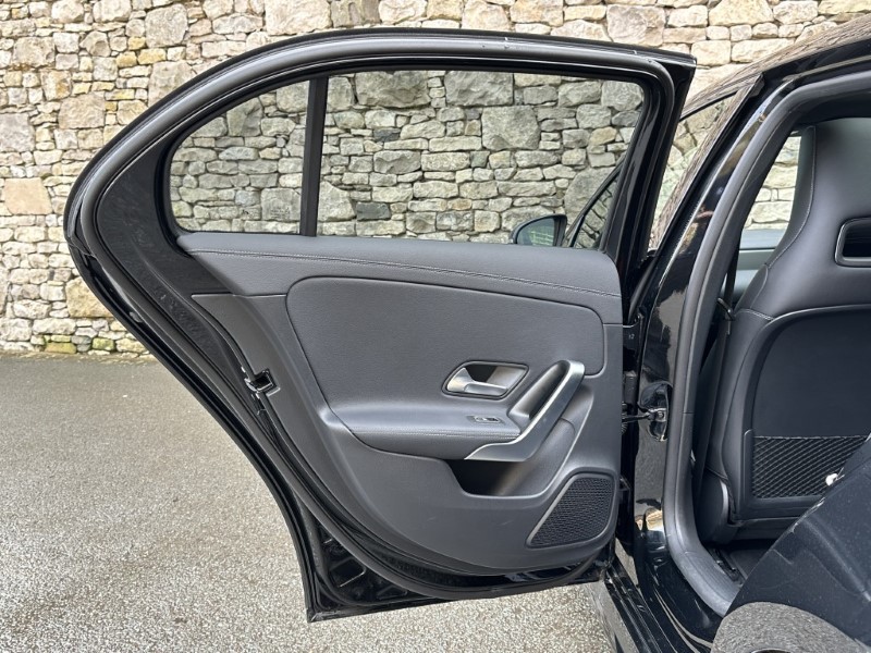 2023 (72) MERCEDES-BENZ A CLASS A35 4Matic Premium Plus 5dr Auto 5105306