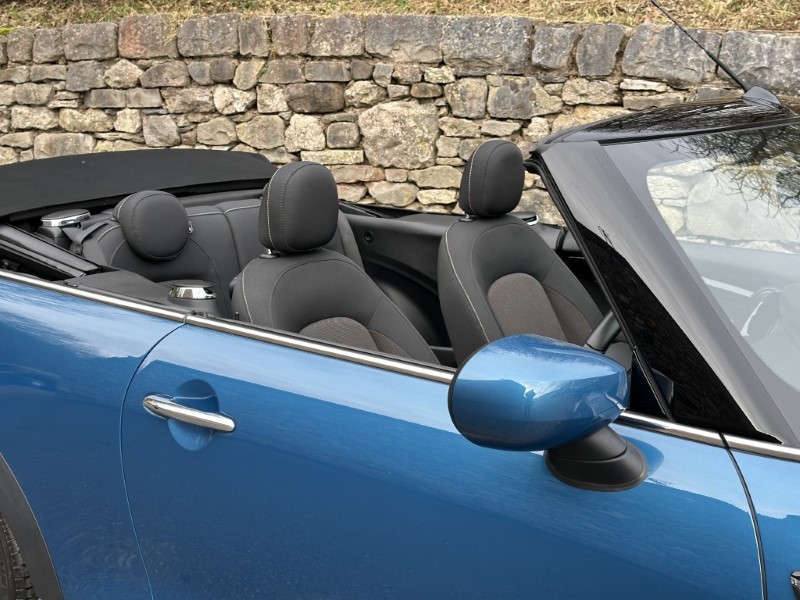 2021 (21) MINI CONVERTIBLE 1.5 Cooper Classic 2dr Auto 5085191