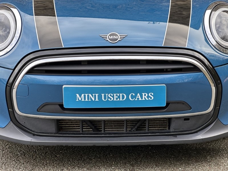 2021 (21) MINI CONVERTIBLE 1.5 Cooper Classic 2dr Auto 5116889