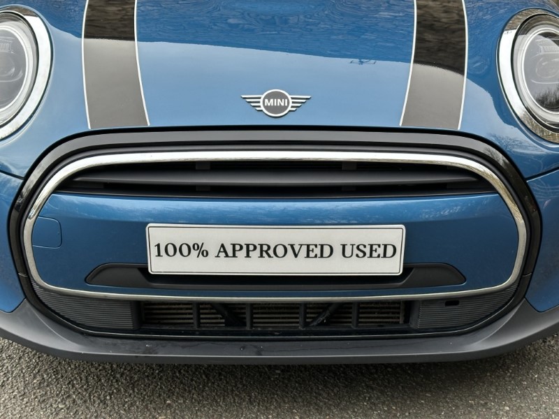 2021 (21) MINI CONVERTIBLE 1.5 Cooper Classic 2dr Auto 5085178