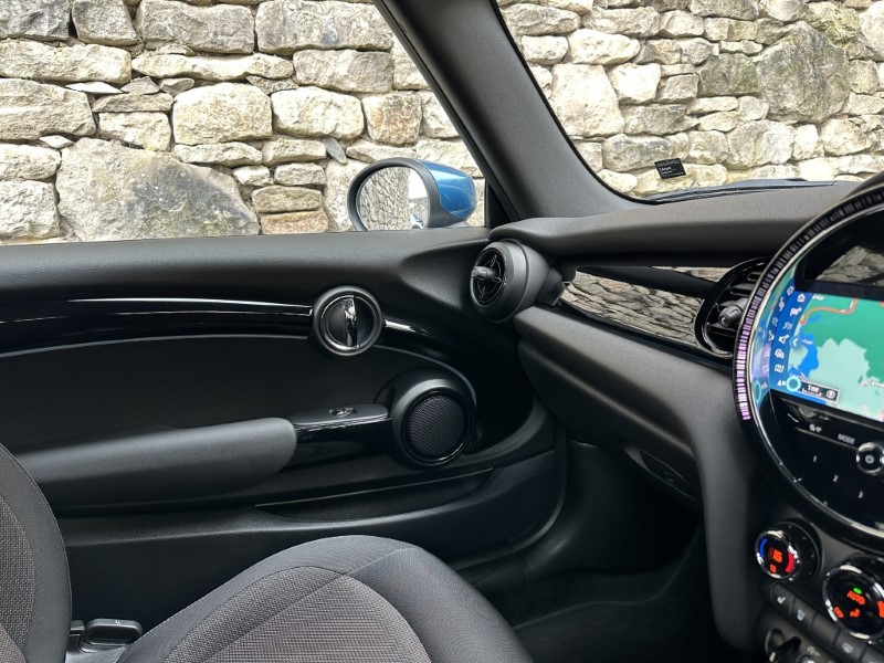 2021 (21) MINI CONVERTIBLE 1.5 Cooper Classic 2dr Auto 5085146