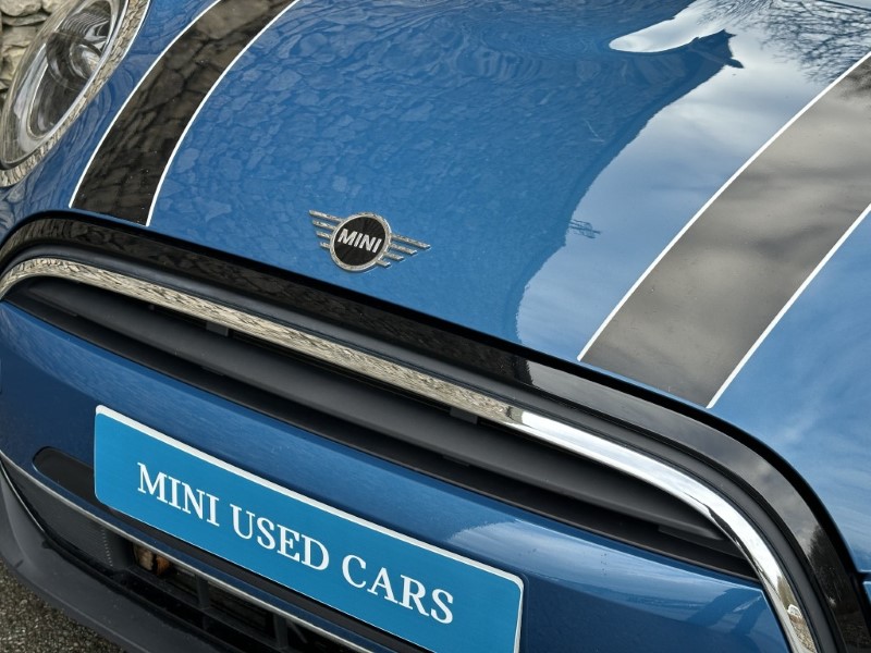 2021 (21) MINI CONVERTIBLE 1.5 Cooper Classic 2dr Auto 5116892