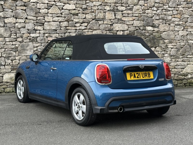 2021 (21) MINI CONVERTIBLE 1.5 Cooper Classic 2dr Auto 5085163