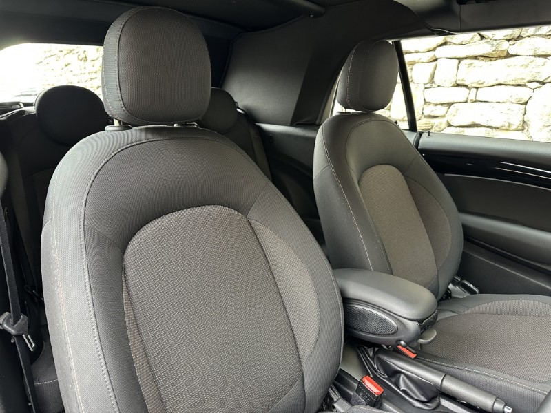 2021 (21) MINI CONVERTIBLE 1.5 Cooper Classic 2dr Auto 5085138