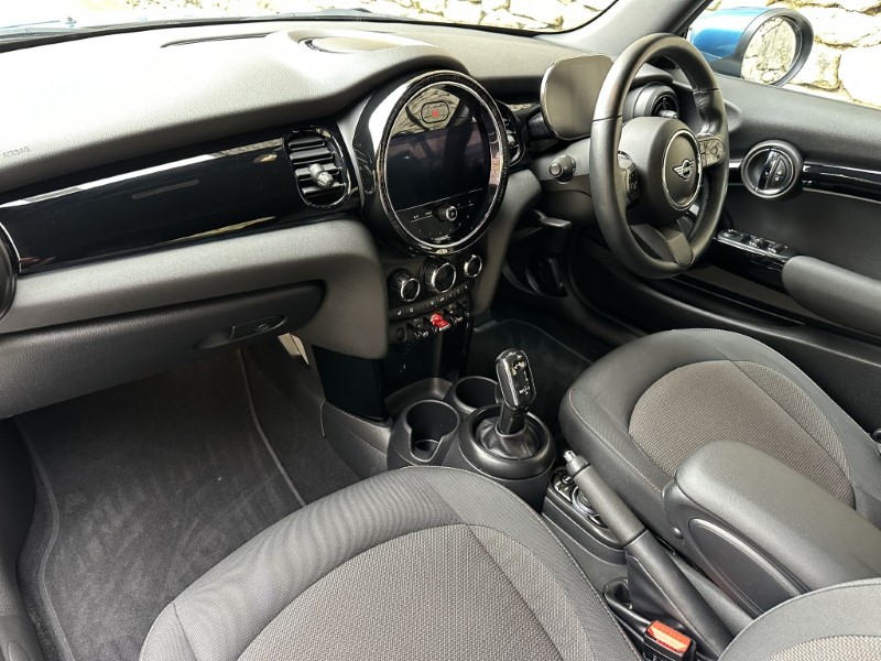 2021 (21) MINI CONVERTIBLE 1.5 Cooper Classic 2dr Auto 5085160