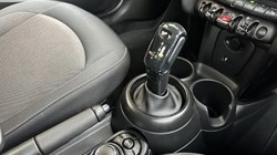 2021 (21) MINI CONVERTIBLE 1.5 Cooper Classic 2dr Auto 5085144