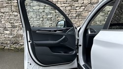 2023 (23) BMW X3 xDrive20i MHT xLine 5dr 5104321