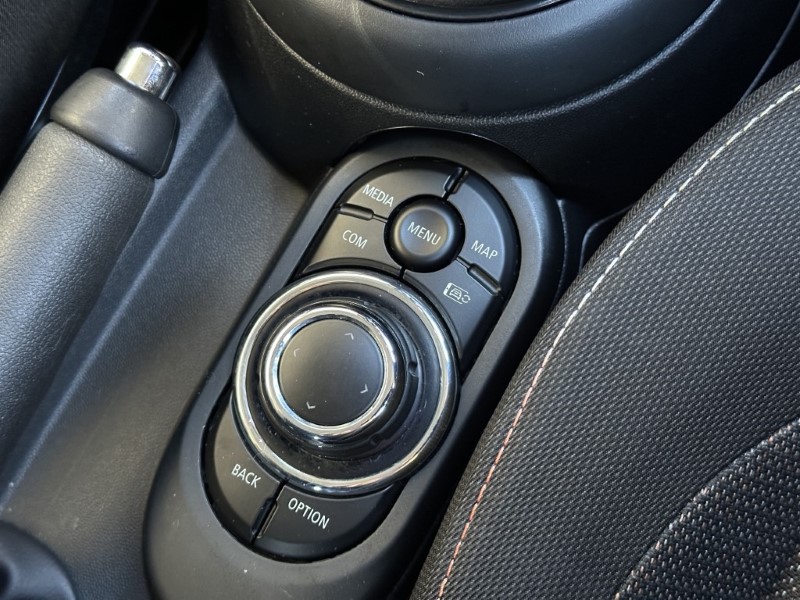 2022 (71) MINI HATCHBACK 1.5 Cooper Classic 3dr 5125529