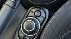 2022 (71) MINI HATCHBACK 1.5 Cooper Classic 3dr 5125529