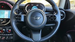 2022 (71) MINI HATCHBACK 1.5 Cooper Classic 3dr 5125526