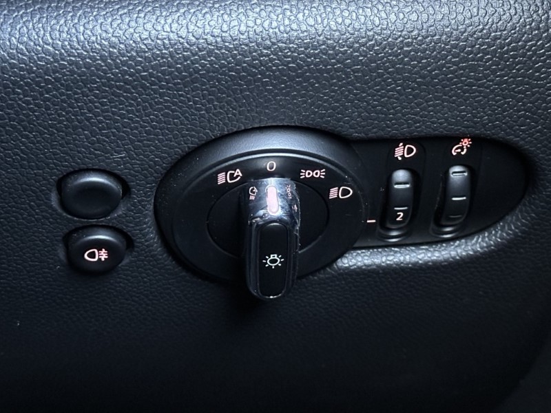 2022 (71) MINI HATCHBACK 1.5 Cooper Classic 3dr 5125535