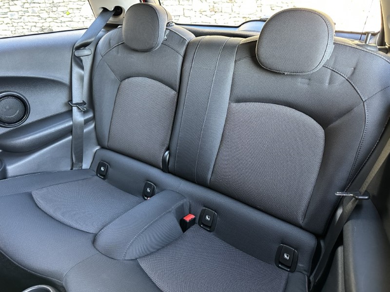 2022 (71) MINI HATCHBACK 1.5 Cooper Classic 3dr 5125555