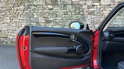 2022 (71) MINI HATCHBACK 1.5 Cooper Classic 3dr 5125554