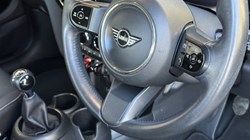 2022 (71) MINI HATCHBACK 1.5 Cooper Classic 3dr 5125538