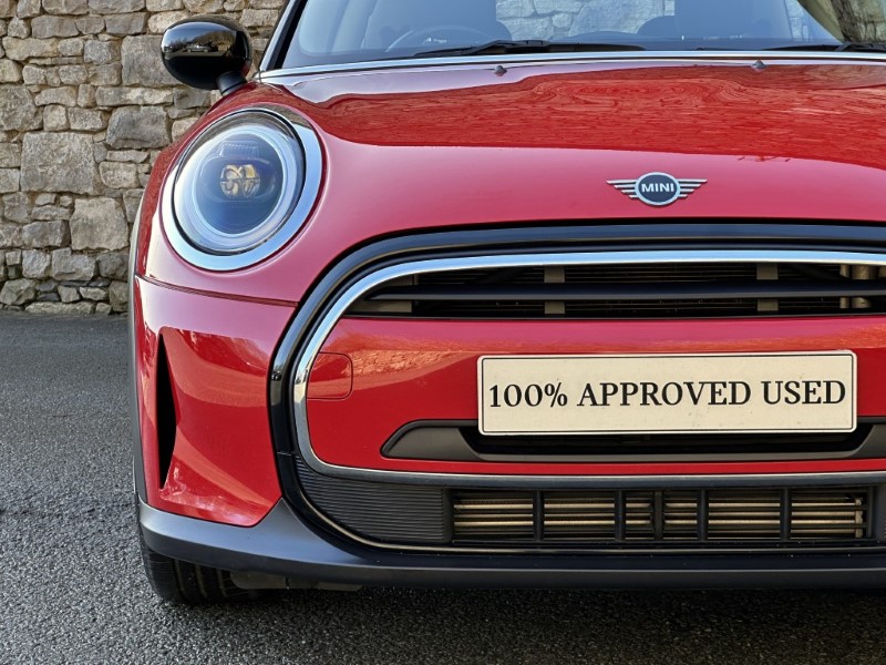 2022 (71) MINI HATCHBACK 1.5 Cooper Classic 3dr 5125568