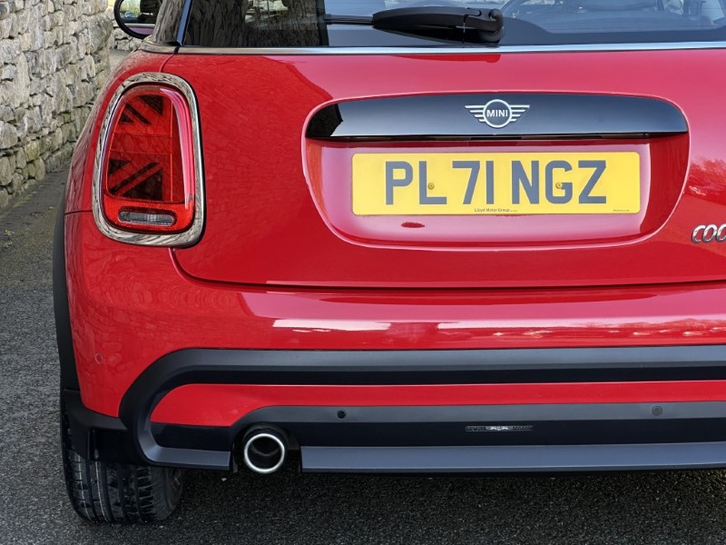 2022 (71) MINI HATCHBACK 1.5 Cooper Classic 3dr 5125517